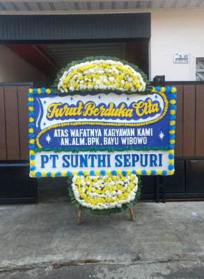 Papan Bunga Duka di Muna
