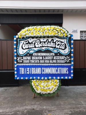 Papan Bunga Duka di Muna